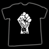 AA=、チャリティーTシャツ販売開始日が決定。3月23日(水)正午～　収益は全て日本赤十字社へ。「We're not alone !!! 」