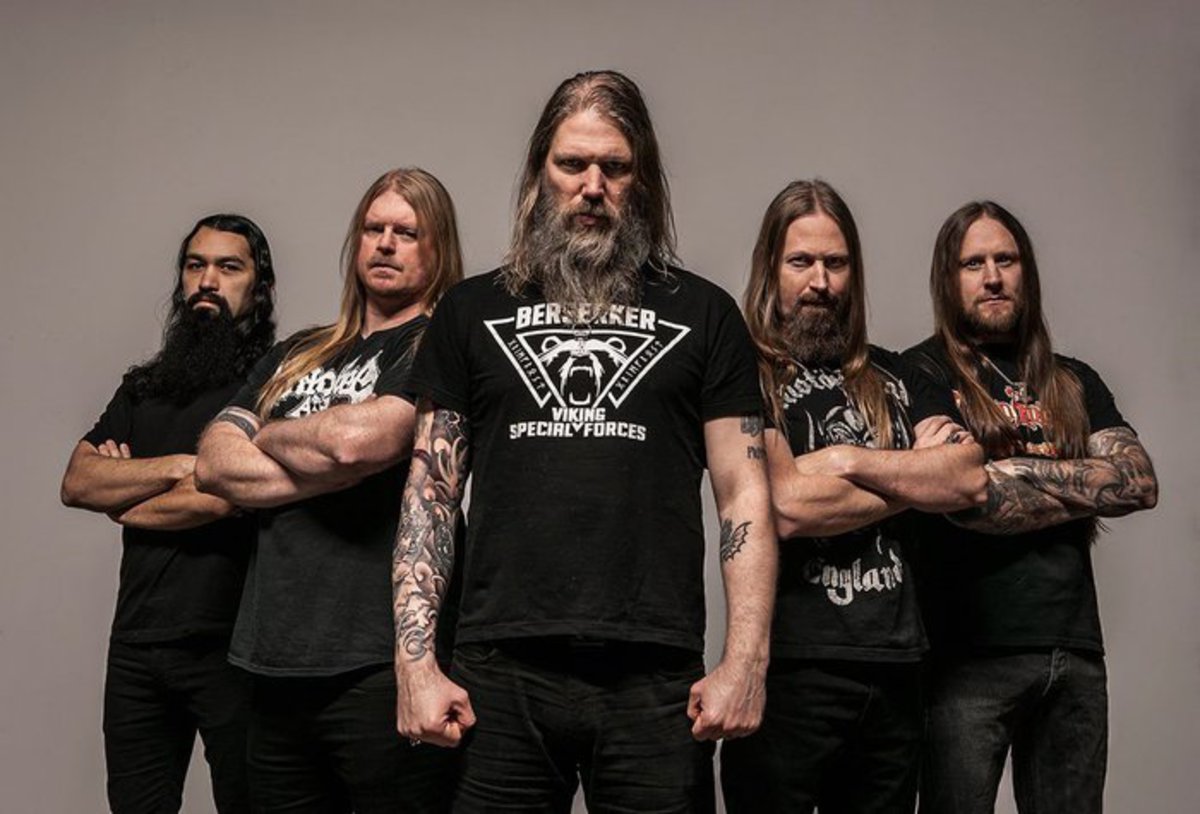 ヴァイキングメタルの重鎮 AMON AMARTHライヴ作品The Pursuit Of Vikings 25 Years In The