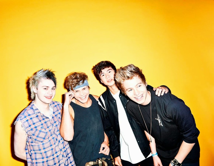 5 SECONDS OF SUMMER