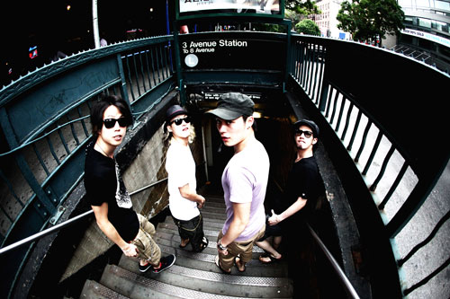 PUNKSPRING 2012 東京、大阪共にONE OK ROCKの出演が決定！
