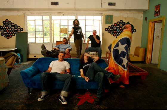 LUCEROが3月リリースのアルバム『Women And Work』の詳細を発表！