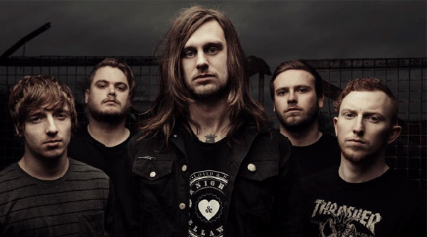 WHILE SHE SLEEPS、8/6リリースの2ndアルバム『This Is The Six』から新曲「Seven Hills」を公開！