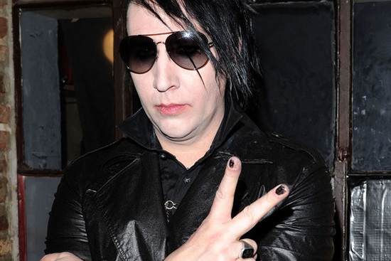 ロック界の異端児Marilyn Manson、米の人気コメディ・ドラマ『Californication』シーズン6に自身の役で出演！！