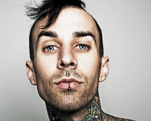 Travis Barker BLINK 182 Yelawolf Push Em