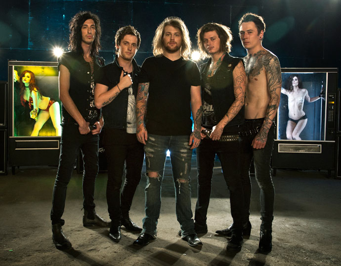 ASKING ALEXANDRIA、来日公演の各地ゲストにギルガメッシュ、HER NAME IN BLOOD、CRYSTAL LAKE、MAKE MY DAY、Another Storyが決定！