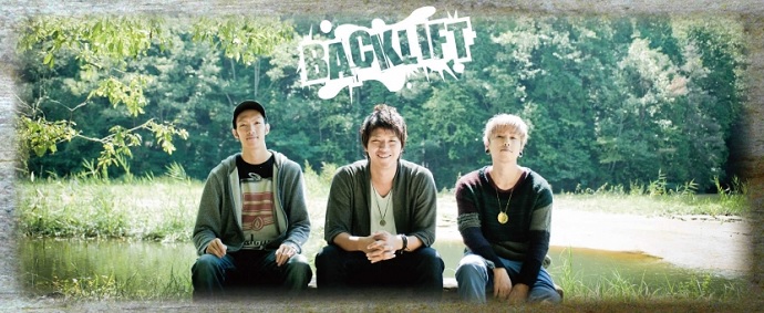 名古屋出身の3ピース・メロディック・パンク・バンド、BACK LIFTからYAKITORI(Gt/Cho)が脱退