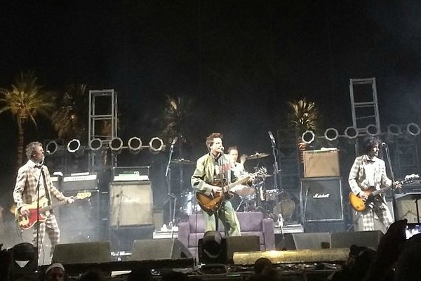 GREEN DAYのBillie Joe Armstrong（Vo/Gt）、"Coachella Festival"で行われたTHE REPLACEMENTSのステージに参加！
