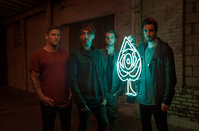 ALL TIME LOW、昨年リリースのアルバム『Last Young Renegade』収録曲「Drugs & Candy」ライヴMV公開！