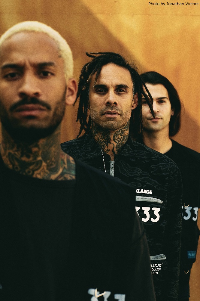 FEVER 333、ニューEP『Wrong Generation』より「Block Is On Fire」ヴィジュアライザー公開！