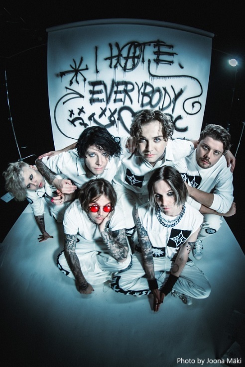 BLIND CHANNEL、BACKSTREET BOYS「Everybody (Backstreet's Back)」カバーを「Everybody (Bloodbros Back)」として配信！MV本日9/13 17時公開！