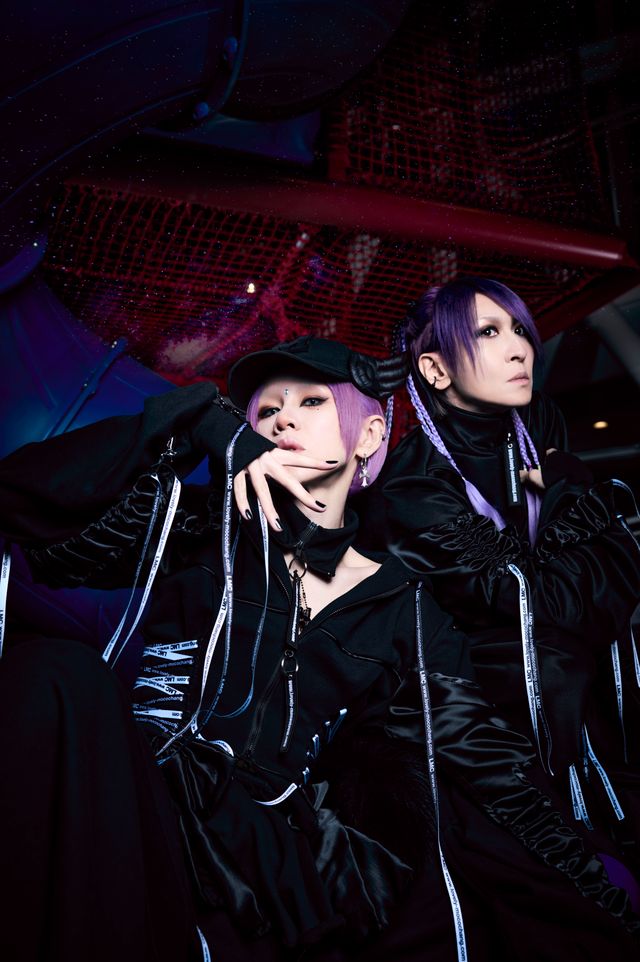 LM.C、"20th Anniversary Special Project"始動！アナログ・プレーヤー＋アナログLP 2枚組の『SUPER DUPER ANALOG BOX』10/21限定発売決定！