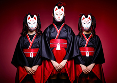 BABYMETAL、2ndシングル『メギツネ』を6/19にリリース決定！さらに全公演生バンド演奏によるライヴ・ツアーの追加公演も発表！！