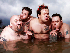 BOWLING FOR SOUP、バンド結成17年の歴史を詰め込んだベスト盤＋新作の2枚組発売決定！