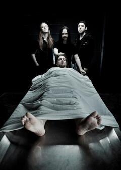 CARCASS、17年ぶりの新作『Surgical Steel』のリリースについてレーベルとの契約が完了したことを公表。更に、最新のライヴ映像をウェブで公開！