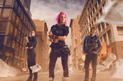 ネクストPARAMORE！？ICON FOR HIRE、デビュー作より最新ミュージック・ビデオ「Off With Her Head」を公開！