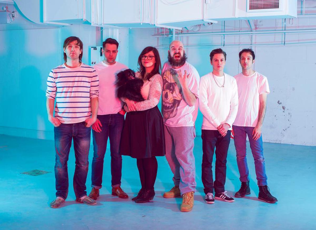 カナダ出身の新世代ハードコア・パンク・バンドFUCKED UP、6/25