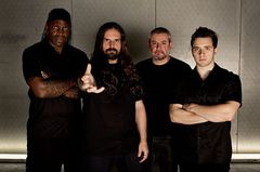 SEPULTURA、昨年リリースしたアルバム『The Mediator Between Head And Hands Must Be The Heart』より「Da Lama Ao Chaos」のMVを公開！