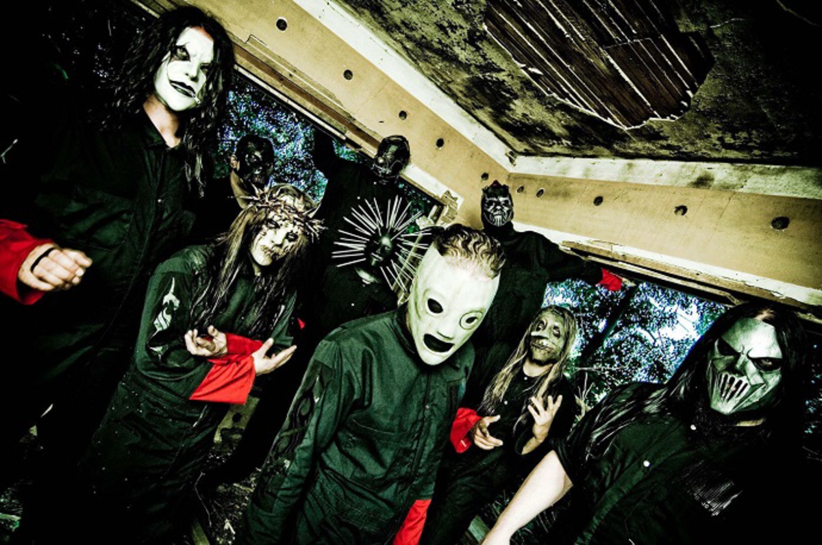 SLIPKNOT、亡きメンバーPaul（Ba)に捧げたニュー・アルバムより