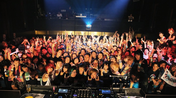 9/15渋谷clubasiaにて開催された東京激ロック11周年スペシャルは700人を超えるロック・ファンが集まり、完全ソールド・アウト！