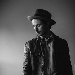 元PARAMOREのJosh Farro、新バンド"FARRO"を結成！