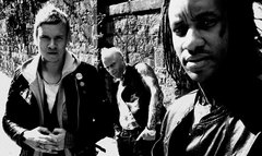 ロックとダンスのクロスオーヴァーの先駆者 THE PRODIGY、4/1に6thアルバム『The Day Is My Enemy』リリース決定！ジャケット・アートワーク＆ティーザー映像も公開！