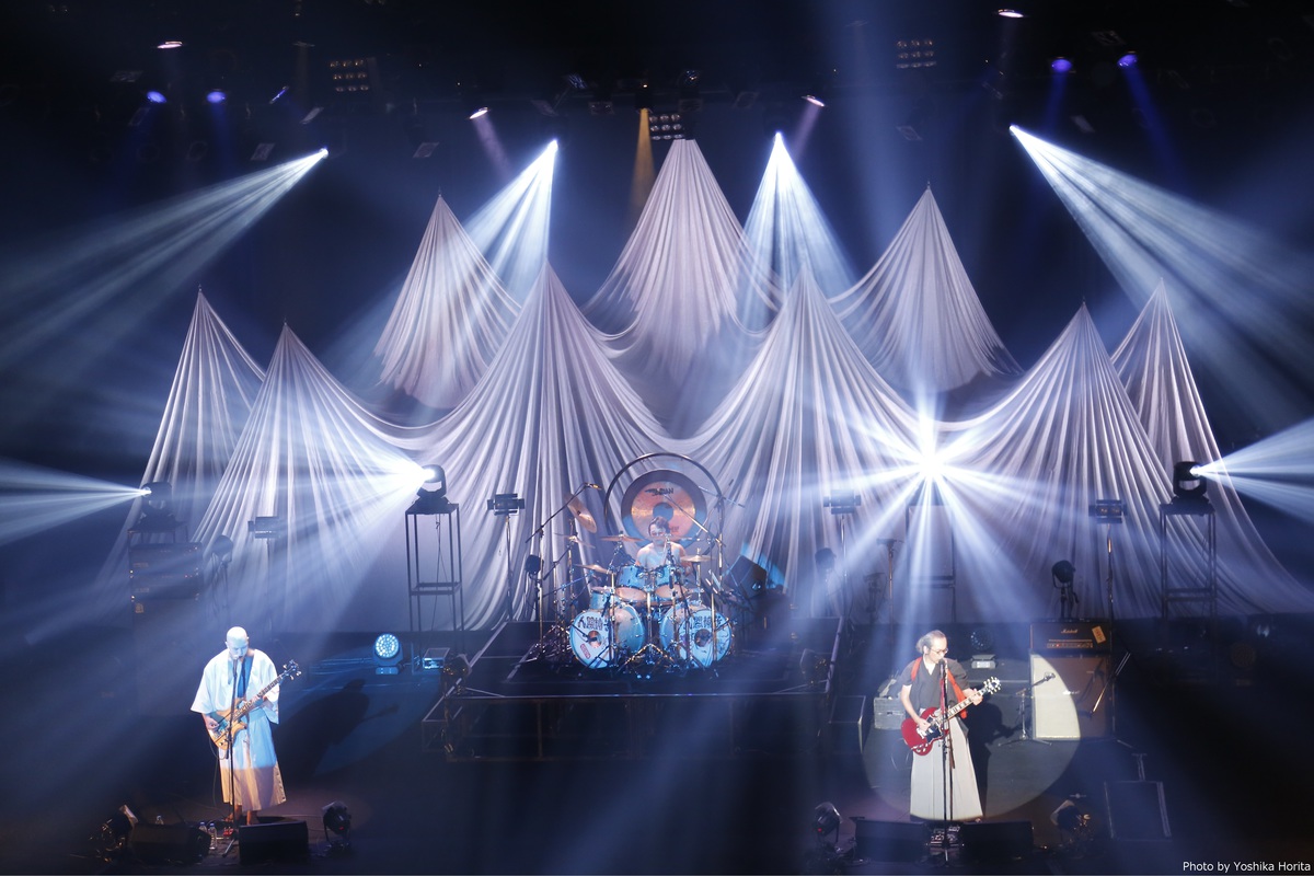 人間椅子、渋谷公会堂で行われたワンマン・ツアーのファイナル公演を