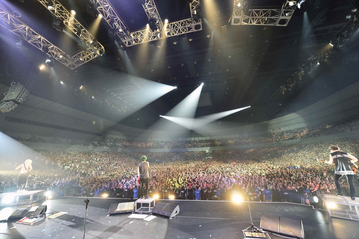 ONE OK ROCK、9/12-13に幕張メッセにてアリーナ・ツアーの追加公演が決定！ | 激ロック ニュース