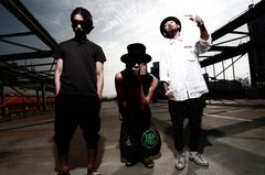 RIZE、本日リリースの配信シングル表題曲「PARTY HOUSE」の恐ろしすぎるMV公開！カップリング「NOTORIOUS」のリミックスは石野卓球 (電気グルーヴ)が手掛けたことが明らかに！