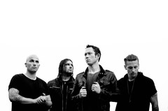 新世代メタルを代表するバンド TRIVIUM、10/2にニュー・アルバム『Silence In The Snow』リリース決定！