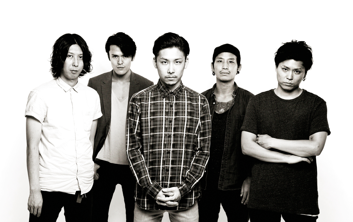 札幌発の5人組メタルコア／スクリーモ・バンド FROM DAY TO DAY