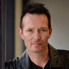 元STONE TEMPLE PILOTSのScott Weiland（Vo）が逝去