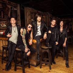 ASKING ALEXANDRIA、新体制後初となるニュー・アルバム『The Black』を来年3月にリリース決定！