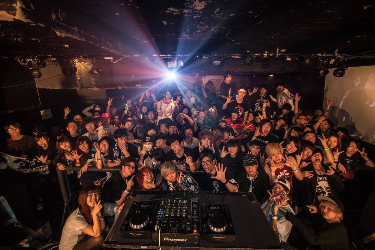 KenKen(RIZE、Dragon Ash、etc)を招いて開催され、200人以上を動員した名古屋激ロックDJパーティーの写真満載イベント ...