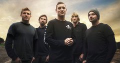 メタルコア・シーンのカリスマ PARKWAY DRIVE、最新アルバム『Ire』のデラックス・エディションより新曲「Devil's Calling」のMV公開！