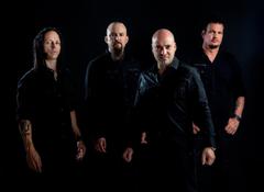 "KNOTFEST JAPAN 2016"で来日するDISTURBED、11/30にライヴ・アルバム『Live At Red Rocks』リリース決定！