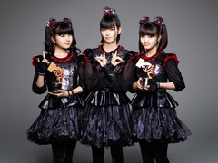 BABYMETAL、12/30にMTVにて特別番組の放送決定！ ウェンブリー・アリーナ公演をオンエア！