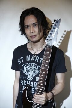 HEAD PHONES PRESIDENTのHIRO（Gt）、4/19に1stソロ・アルバムのリリース決定！