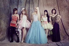 Aldious、5/10にニュー・アルバム『Unlimited Diffusion』リリース決定！ 「Dearly」＆「Sweet Temptation」のライヴ映像も公開！