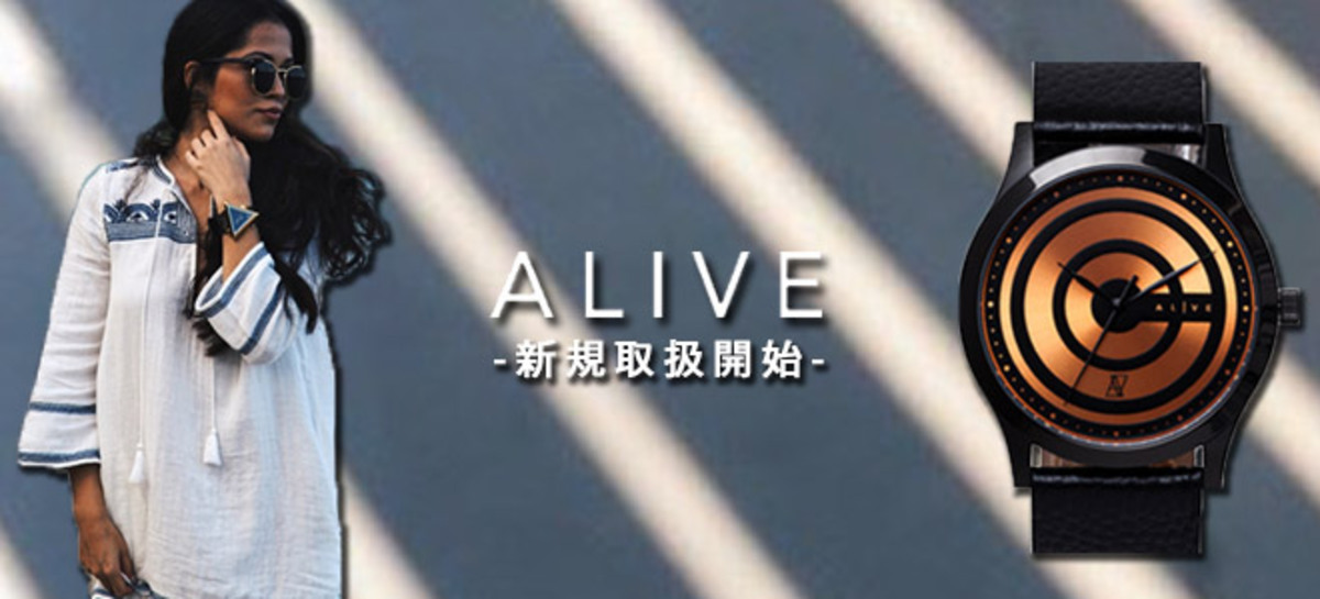 ALIVEから正三角形のフォルムが個性的な腕時計をはじめ、毎回入荷