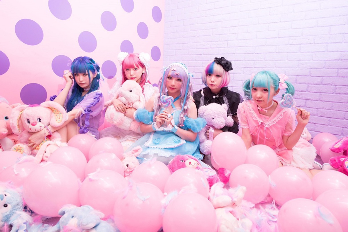 美容室発5人組ラウド系アイドル Candye Syrup M Sa Ex Story Of Hope をフィーチャーした Idol Of Death のmv公開 激ロック ニュース