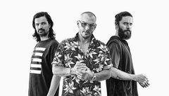 THIRTY SECONDS TO MARS、新曲「Walk On Water」のMV公開！