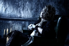 KAMIJO、来年1月にニュー・シングル『Nosferatu』＆音源未発表の新曲を含む最新のライヴDVDリリース決定！