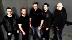 BREAKING BENJAMIN、今春リリース予定の約3年ぶり6thアルバム『Ember』より「Red Cold River」音源公開！