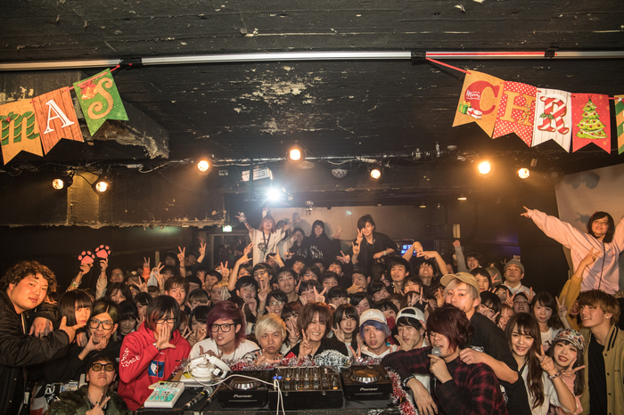 とも＆$EIGO（ヒスパニ）、DJ飯の種 aka 赤飯(オメでた)も出演した12/17名古屋激ロックDJパーティー16周年の写真満載イベントレポートをアップ！