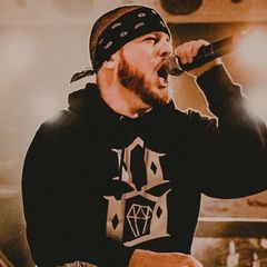 Jamey Jasta（HATEBREED）、2ndソロ・アルバム『The Lost Chapters』よりHoward Jones（ex-KILLSWITCH ENGAGE）をフィーチャーした「Chasing Demons」MV公開！