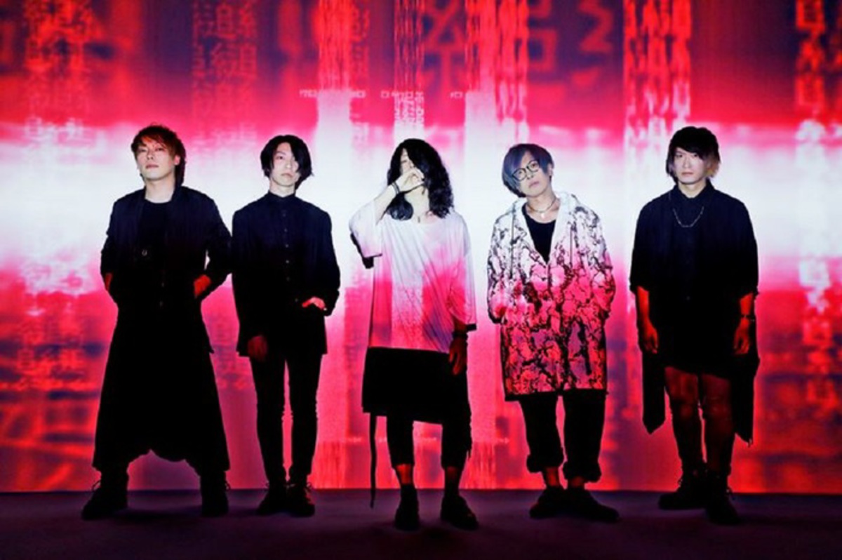 a crowd of rebellion、7/11リリースの3rdフル・アルバムより