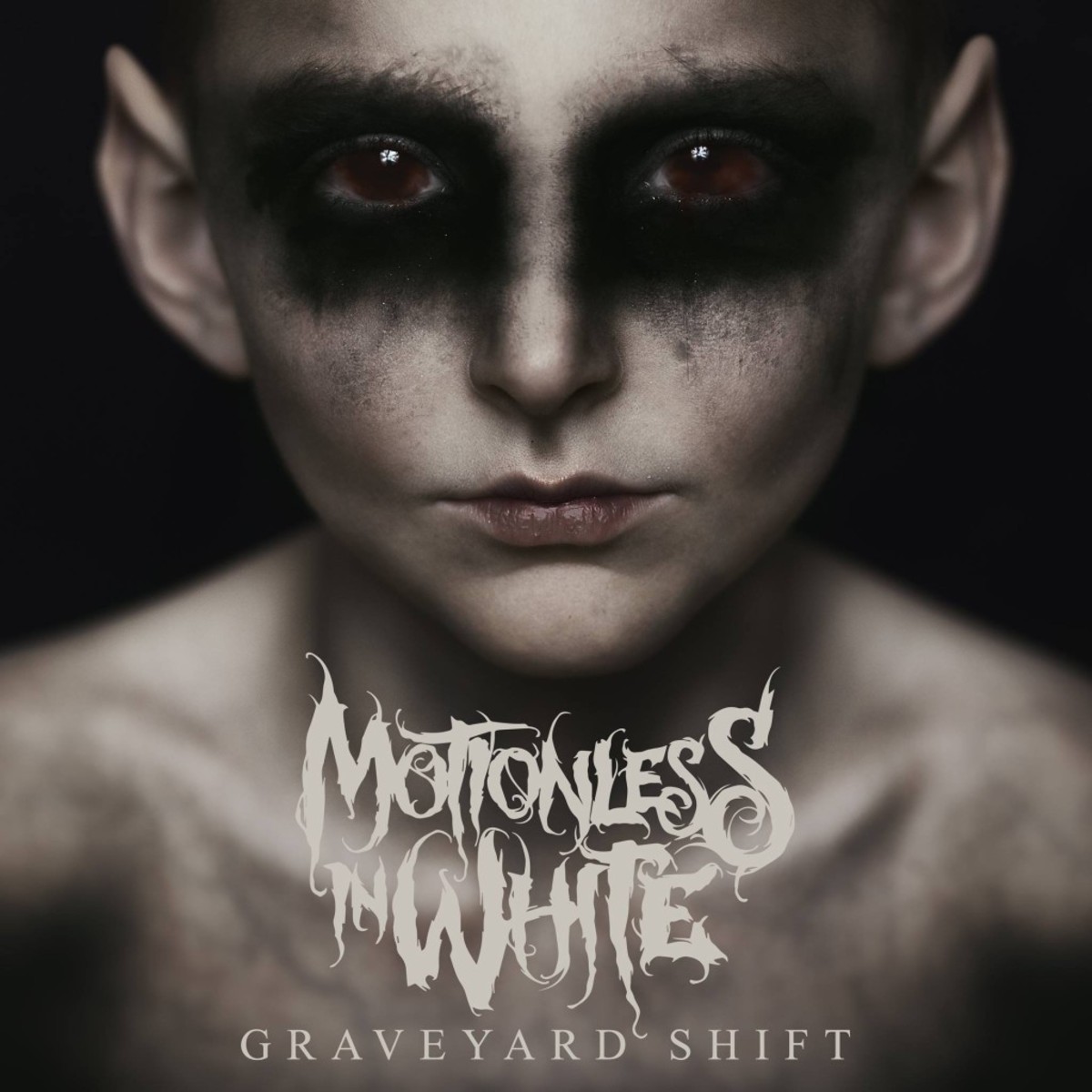MOTIONLESS IN WHITE、最新アルバム『Graveyard Shift』より「Voices」MV公開！ 激ロック ニュース