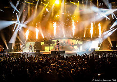 GUNS N' ROSES、『Appetite For Destruction』豪華ボックス・セット・リリース記念でAxl RoseのTwitter Emojiが登場！最新ライヴ写真も公開！