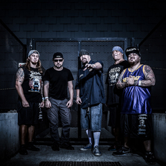 西海岸ハードコア・パンクの始祖 SUICIDAL TENDENCIES、9/12リリースのニュー・アルバム『STill Cyco Punk After All These Years』より「It's Always Something」音源公開！