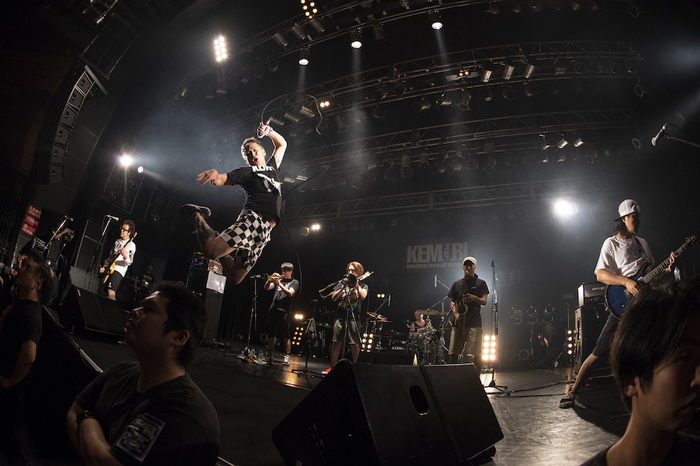 KEMURI、12/19に全国ツアー"【Ko-Ou-Doku-Mai】" 東京公演を収録したライヴDVD＆BD『TOUR 2018【Ko-Ou-Doku-Mai】』をリリース決定！